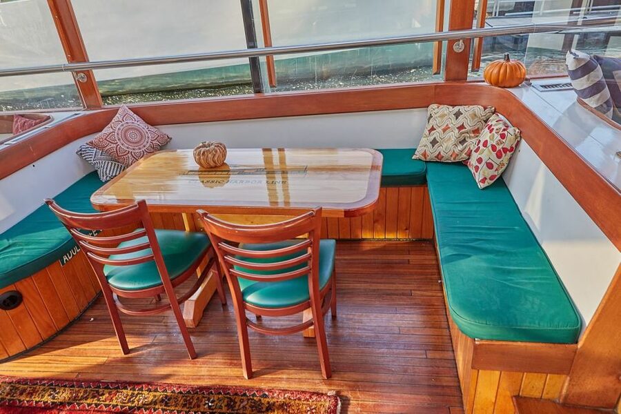 NYC: Evening Jazz Cruise on the Yacht Manhattan - Why this cruise feels different from a basic harbor ride