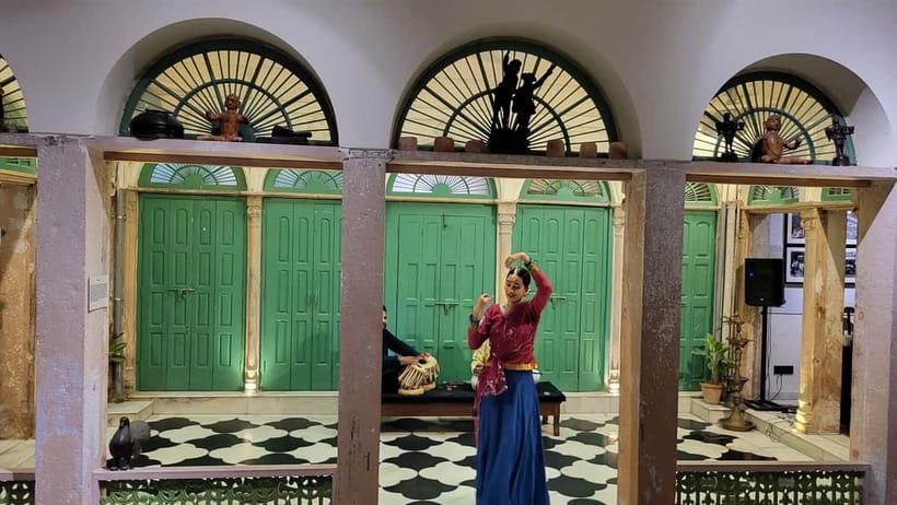Old Delhi Haveli with live Classical dance, music & cuisine - Khari Baoli and the first look at Old Delhi