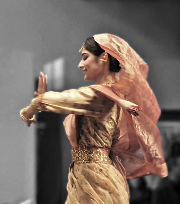 Old Delhi Haveli with live Classical dance, music & cuisine - What the three-hour schedule really means