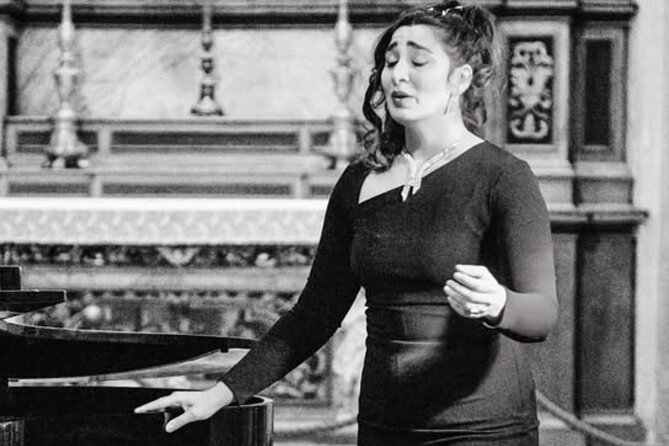 Opera Concert in Verona Palace with Prosecco - Who should book this opera evening?