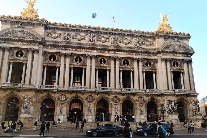 Opera Garnier with private guide - A closer look at the architecture and setting