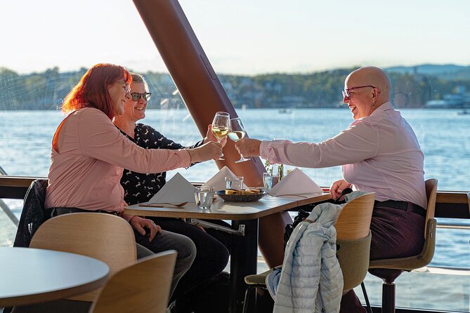 Oslo fjord 3-Course Dinner Cruise with Live Music - Booking tips for weather, daylight, and food needs