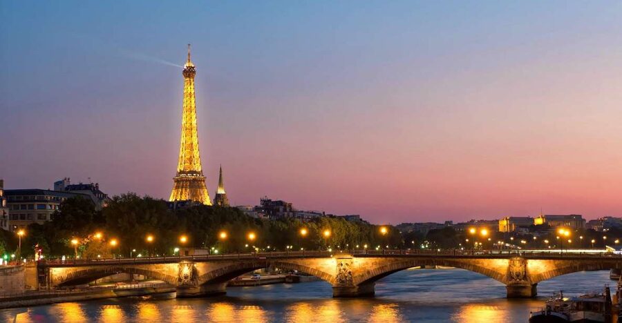Pairs: The Opera to Hotel des Invalides Guided Walking Tour - Key points at a glance