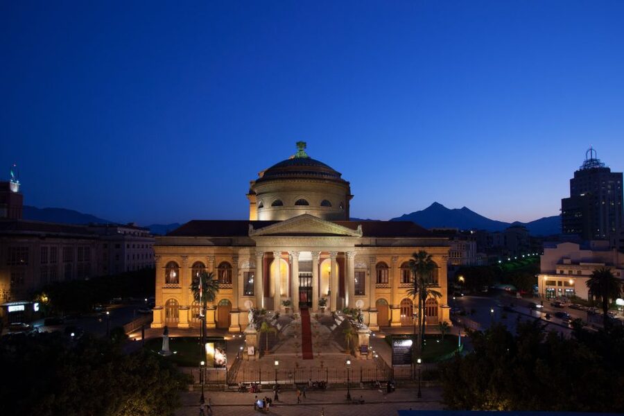 Palermo: Teatro Massimo Opera House Guided Tour - The auditorium delivers the big visual moment