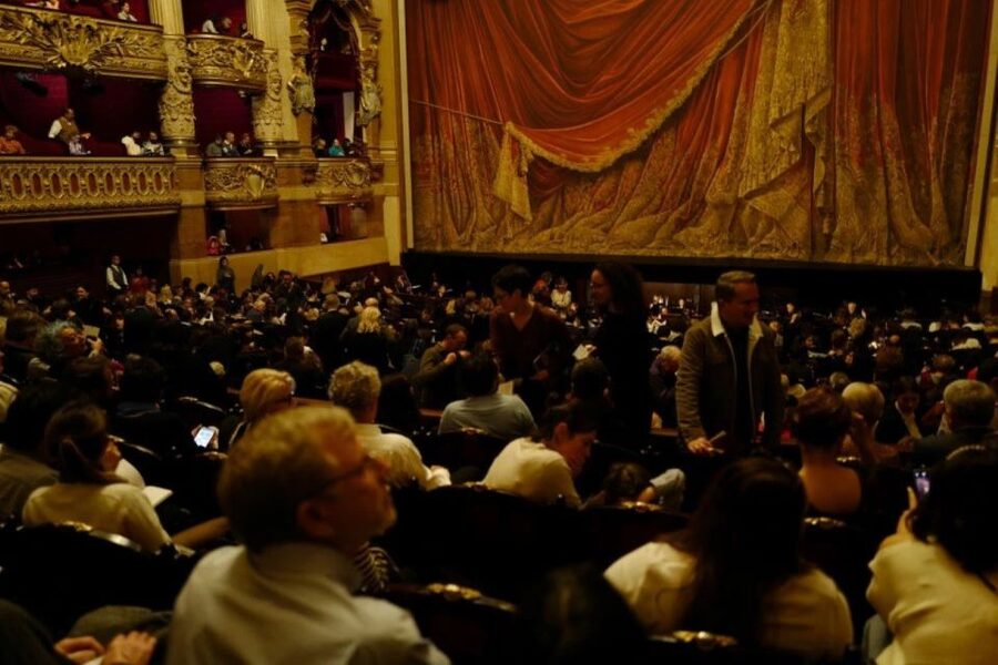 Paris: Opera Garnier and Seine River Cruise Tickets - Who Will Get The Most From This Ticket