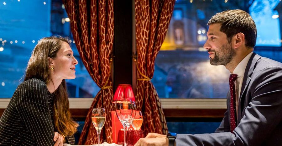 Paris: Seine River Cruise with 3-Course Dinner & Live Music - Boarding at Port de Solférino