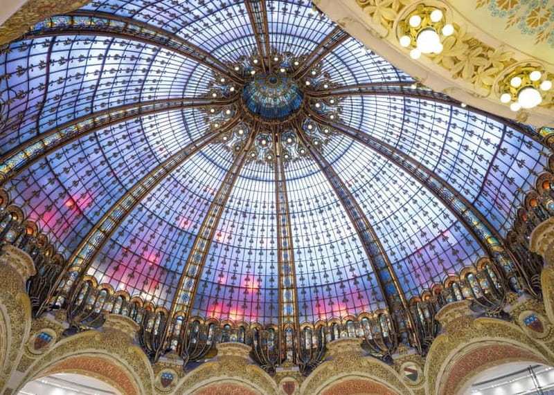 Paris Walk: Opera to Montmartre with Pastry & Chocolate - Galeries Lafayette and a free rooftop view
