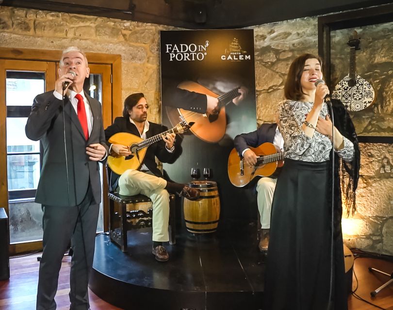 Porto: Cálem Cellar Tour, Fado Show & Wine Tasting - Key points at a glance
