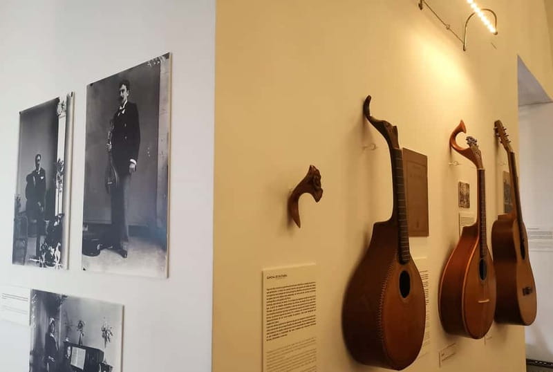 Porto: Fado & Port Wine in Traditional Portuguese Music Shop - Useful details before you go