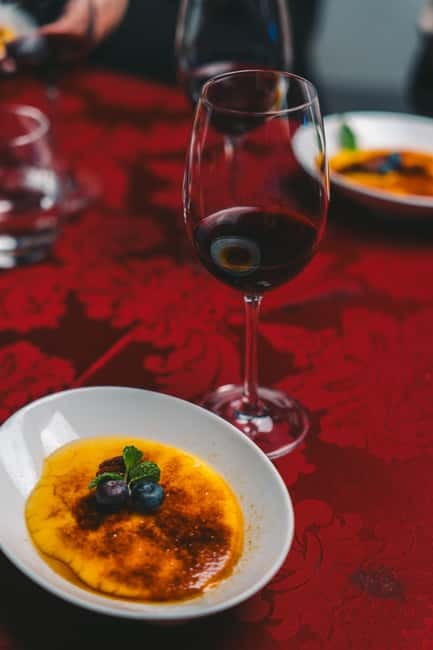 Porto: Fado Show & Dinner: A Night of Fado & Fine Dining - Key details of the Lemon Plaza evening