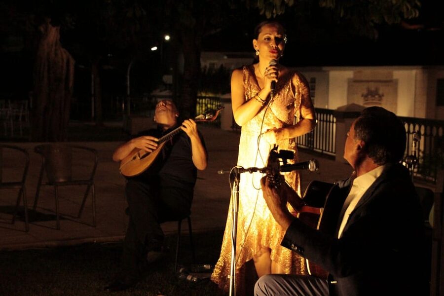 Porto: Fado Show with Dinner in a Traditional Fado House - Why Fado works so well in Porto