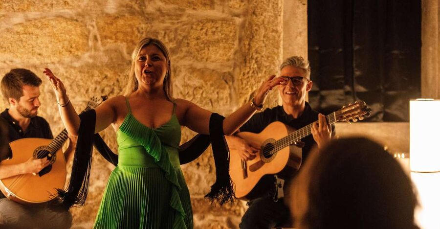 Porto: Live Fado Show with Glass of Port Wine - Who will enjoy this most?