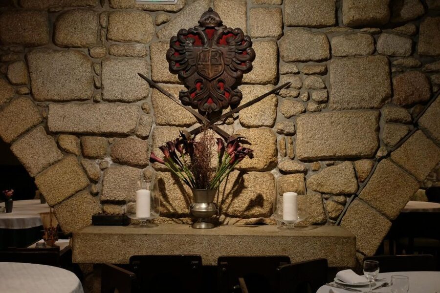 Porto Moonlight Walk & Fado Dinner - What the meal includes for $165