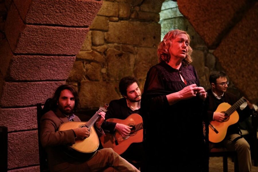 Porto Moonlight Walk & Fado Dinner - Who will get the most from this evening?