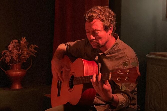 Portugal Lisbon Fado Concert Experience - How the music and storytelling work together