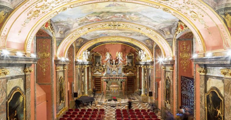 Prague: Entry Ticket Classical Concert at the Mirror Chapel - The musicians and the shape of the performance