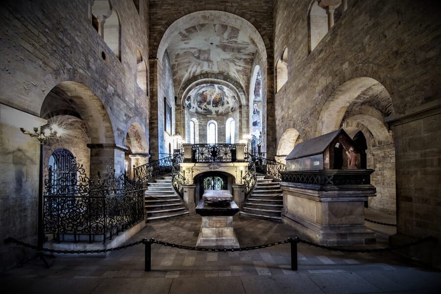 Prague: Klementinum Mirror Chapel Classical Music Concert - Should You Book the Klementinum Concert?
