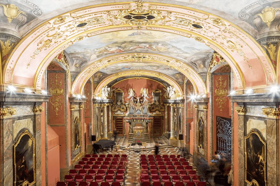 Prague: Mirror Chapel Classical Music Concert Ticket - Vivaldi opens with energy and contrast