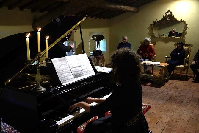 Private Concert in the Artist's House on the Hills of Lucca - Inside La Sala della Musica