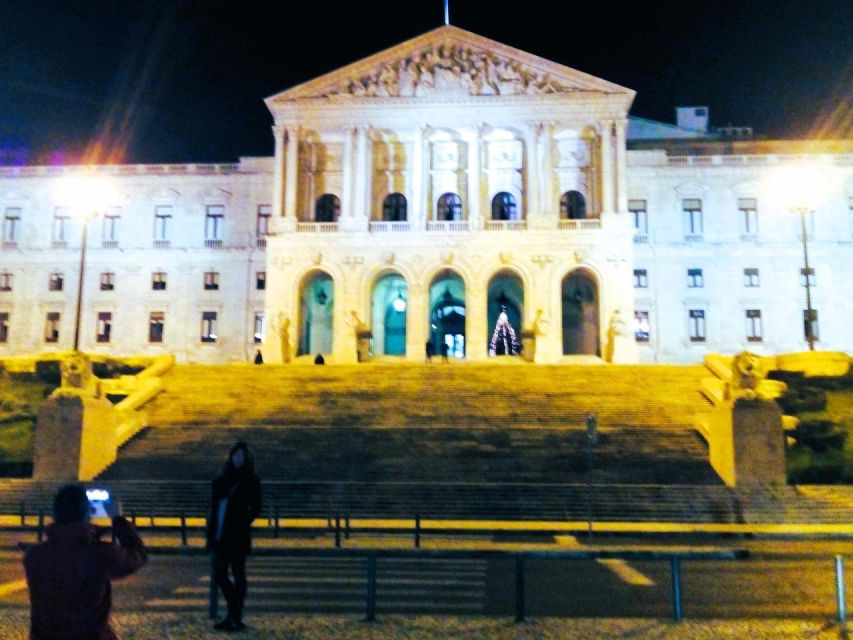 Private half-day Lisbon by Night Fado UNESCO Heritage &Views - Alfama and two hours of Portuguese food and Fado