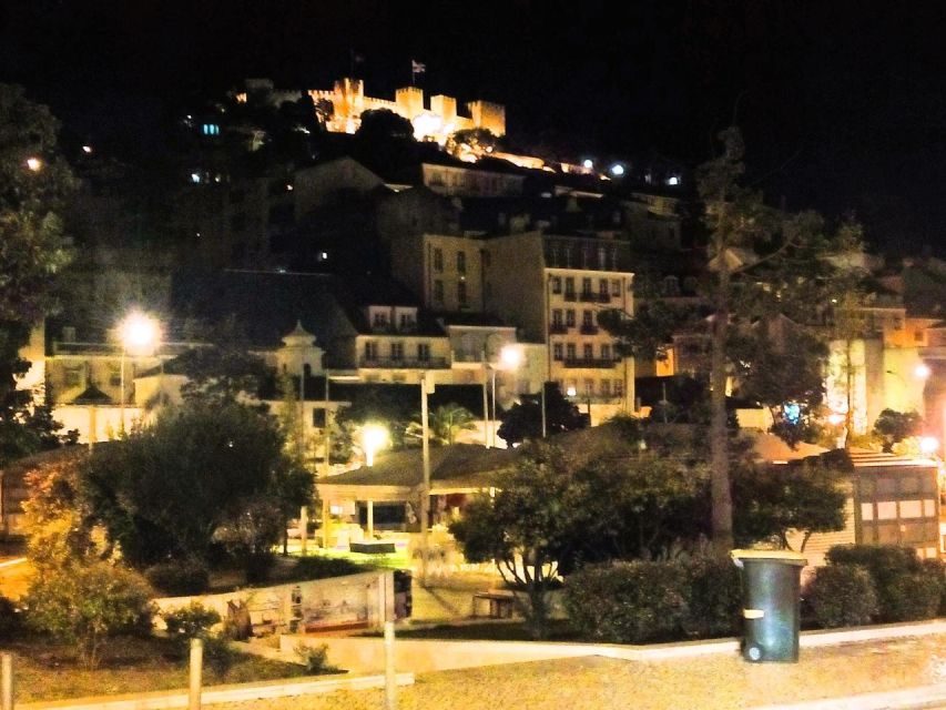 Private half-day Lisbon by Night Fado UNESCO Heritage &Views - Who will enjoy this evening most