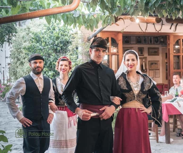 Rethymnon: Cretan Night with Dinner and Live Music - Live Cretan music, costumes, and dancing