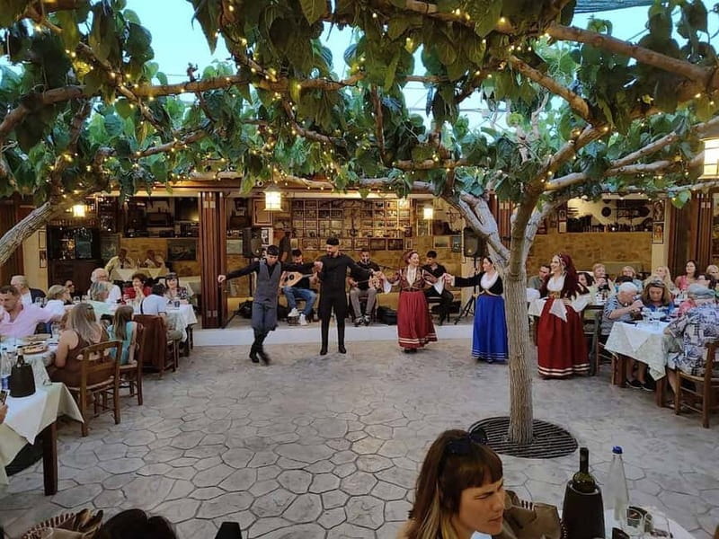 Rethymnon: Cretan Night with Dinner and Live Music - Final verdict: should you book it?