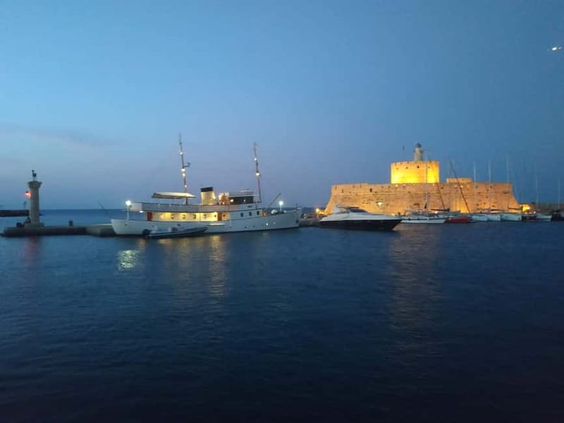 Rhodes: Night Cruise with Live Music and Sightseeing. - What your included drink adds to the value