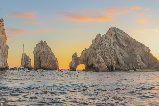 Romantic Sailboat Sunset: Live Music, Premium Bar & Dinner -Cabos - A signature cocktail and a proper antipasto platter