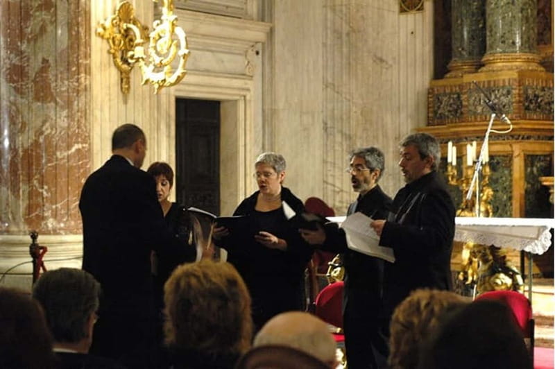 Rome: Capuchin Crypt & Museum Tour with Choral Concert - The 4:45 p.m. concert in the Capuchin convent