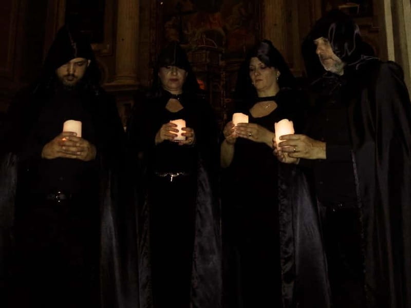Rome: Capuchin Crypt & Museum Tour with Choral Concert - Standard, VIP, and dinner options