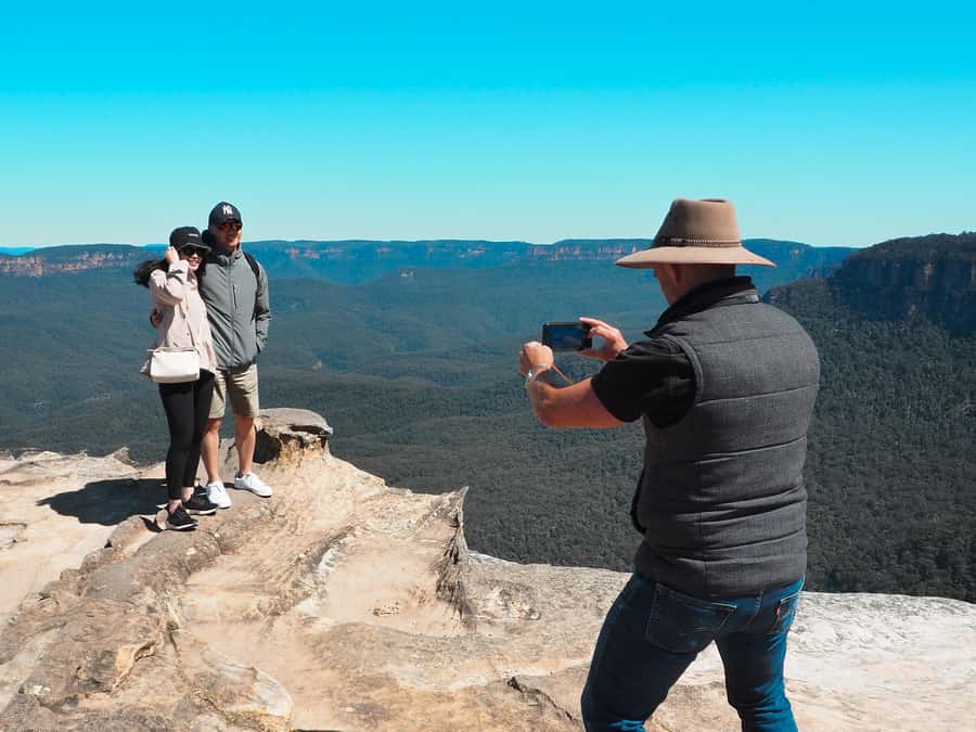 Roos, Blues & Views - Blue Mountains Day Tour w Lunch - Key things to know before booking
