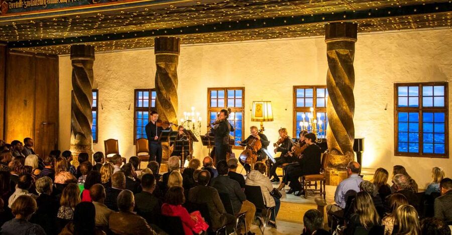 Salzburg: Best of Mozart Fortress Concert and Dinner - Why this Salzburg evening works so well