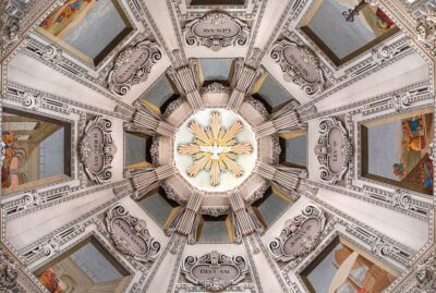 Salzburg Cathedral: Organ Concert at Midday