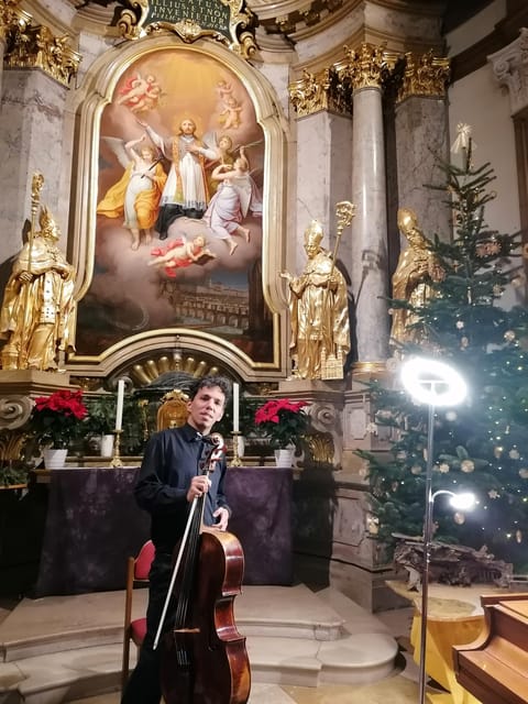 Salzburg: Classical Music Concert at the Mirabell - Finding the entrance behind the bus station