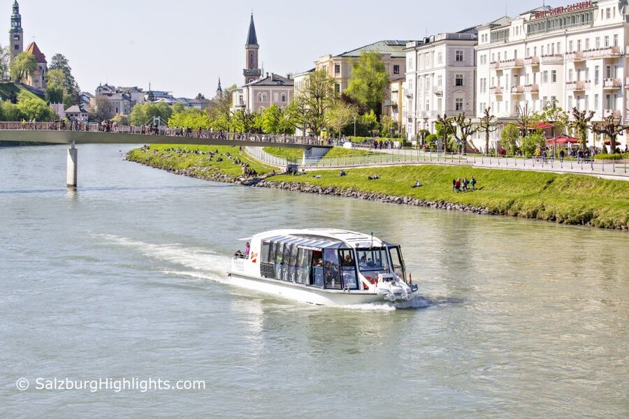 Salzburg: River Cruise, Dinner & Fortress Concert - From the river to the fortress funicular