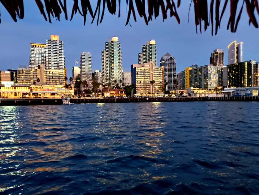 San Diego: Enjoy a jazz cruise on Laki's Lounge - Why This Cruise Feels Different From a Standard Harbor Tour