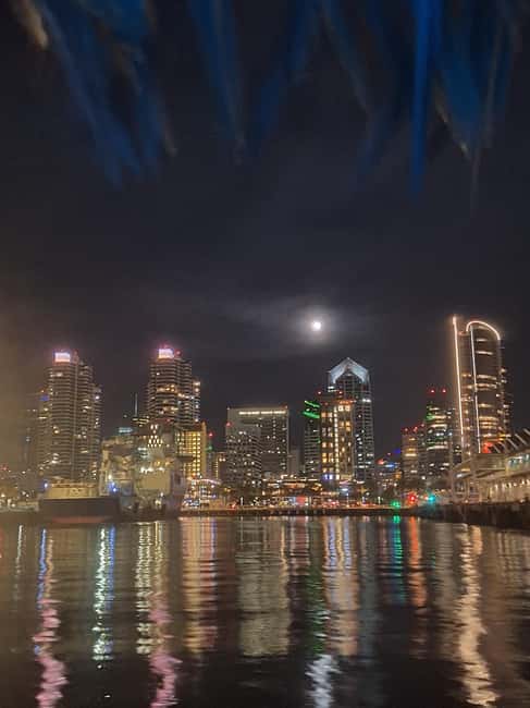 San Diego: Enjoy a jazz cruise on Laki's Lounge - Music From Ella Fitzgerald to Michael Bublé