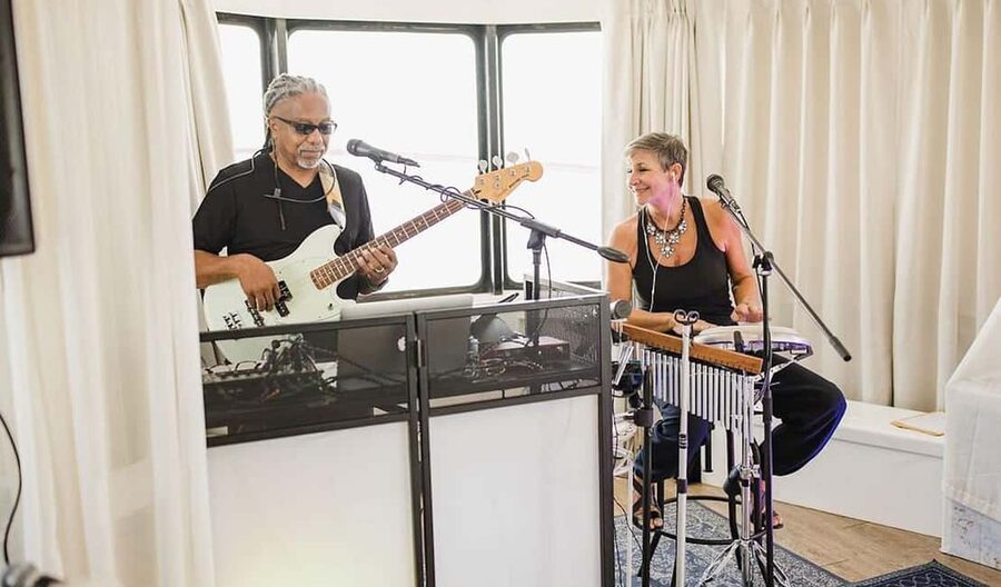 Sandestin: Sunset Dinner Cruise with Live Music - Setting Out From Baytowne Marina