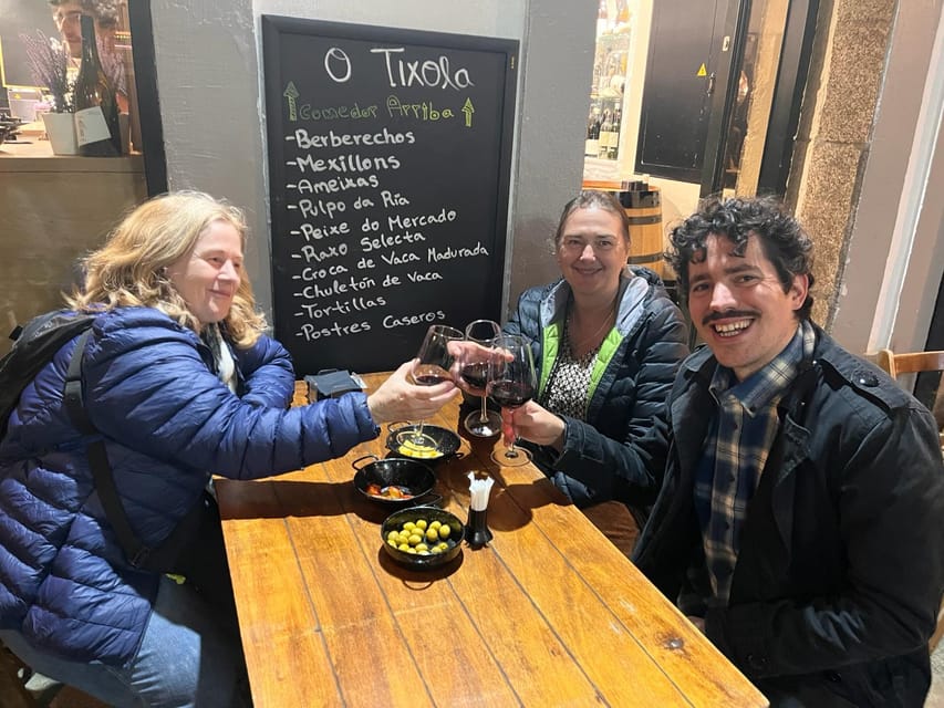 Santiago: Guided Foodie Tour with Drinks, Tapas & Live Music - Stories about Santiago, Galicia, and the Camino