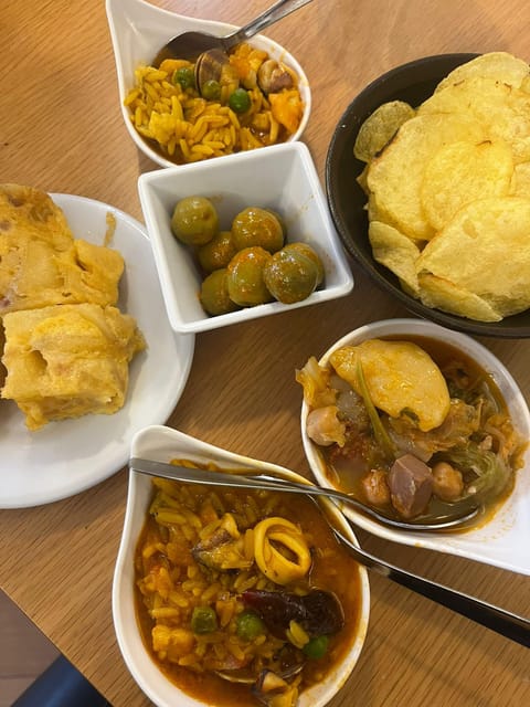 Santiago: Guided Foodie Tour with Drinks, Tapas & Live Music - Who will enjoy this Santiago food tour?