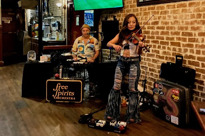 Savannah Live Music Walking Tour - Walking through Savannah with local stories