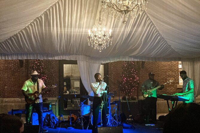 Savannah Live Music Walking Tour - Who should book this evening?