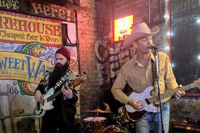 Savannah Live Music Walking Tour - River Street: Bayou Cafe and The Warehouse