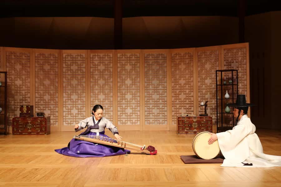 SEOUL: Gugak - Korean Traditional Music Museum&Concert Tour - Starting at location 2364
