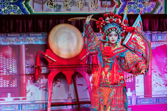 Sichuan Opera Show with Hotel Pickup - Face-changing, the act everyone waits for