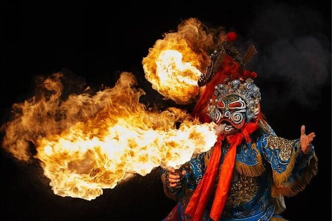 Sichuan Opera with face-changing at Sichuan opera theater - Standard seats, VIP seats, and the real value