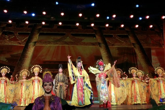 Skip the Line: Sichuan Opera Chengdu Ticket - The 8:00 p.m. start and location in Luomashi