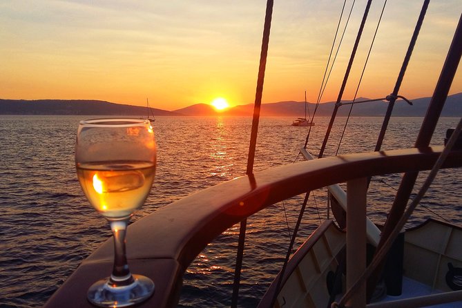 Split:Sunset Cruise with Live Music - Setting out from Split’s Riva