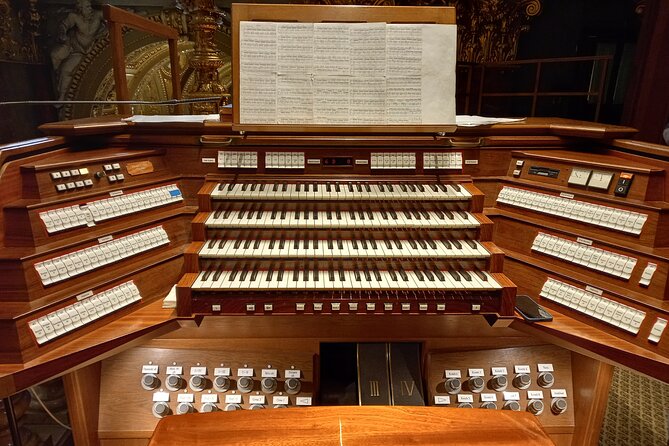 St.Stephen's Basilica: Grand Organ Concert & Ticket - The Treasury and the Holy Dexter